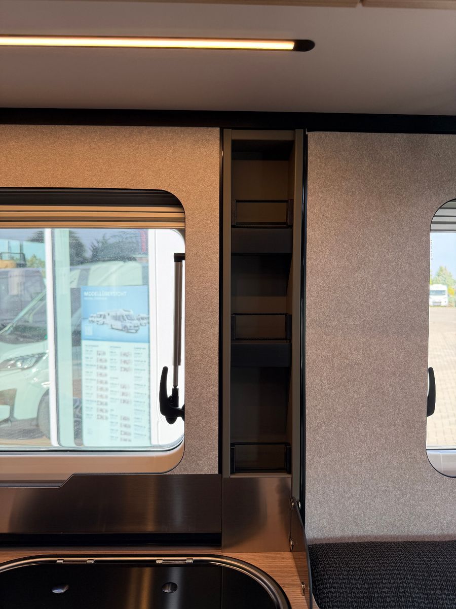 Fahrzeugabbildung HYMER / ERIBA / HYMERCAR GT-S 685 - Modell 2027