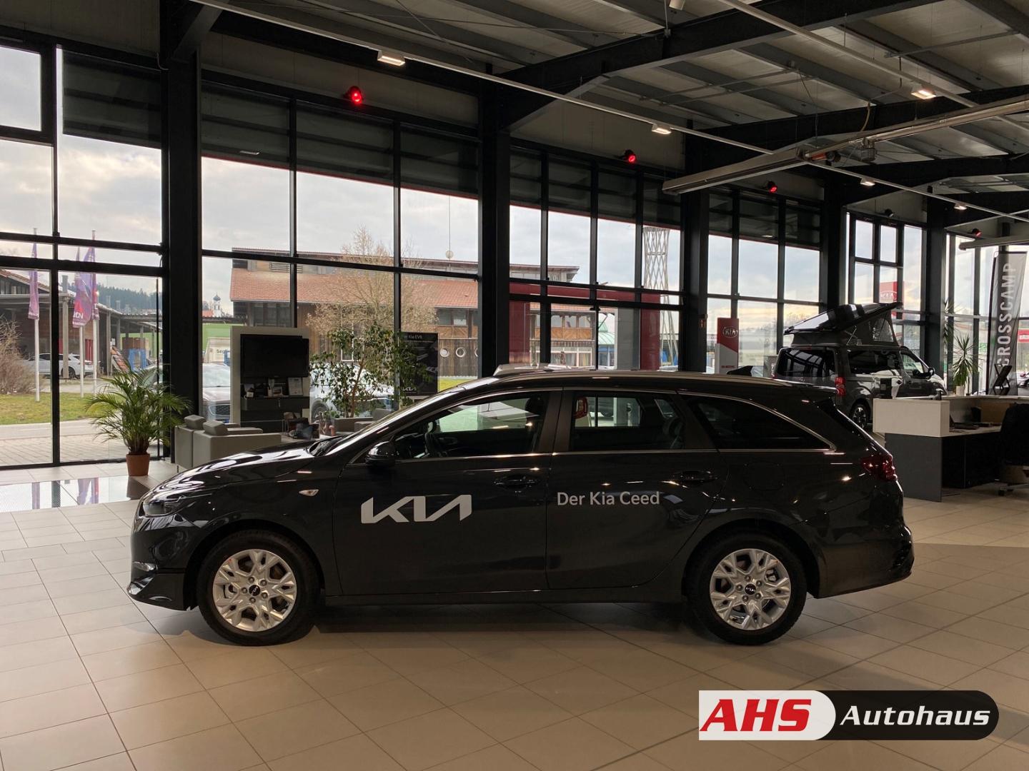 Kia Ceed_sw Sportswagon Vision 1.6 CRDi Mild Hybrid 