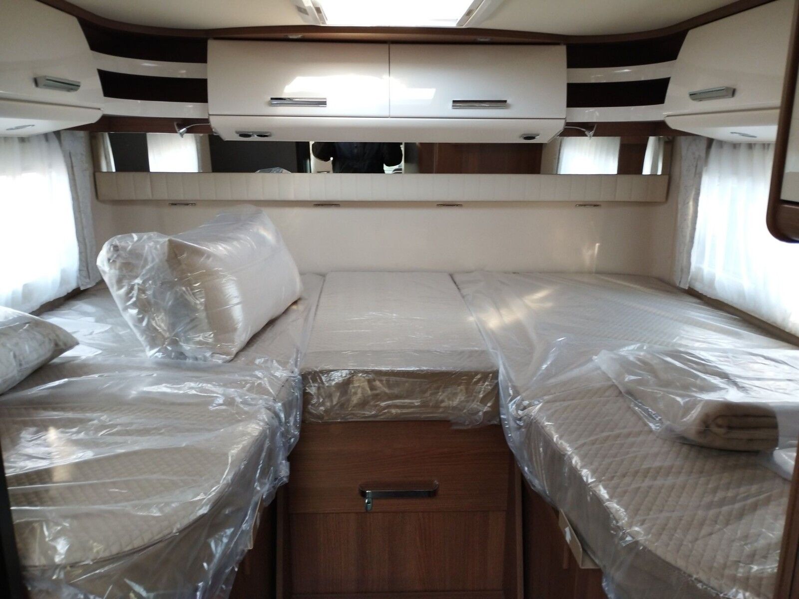 Fahrzeugabbildung Carthago C1-tourer T 143 KB LE comfort Navi, TV, Markise