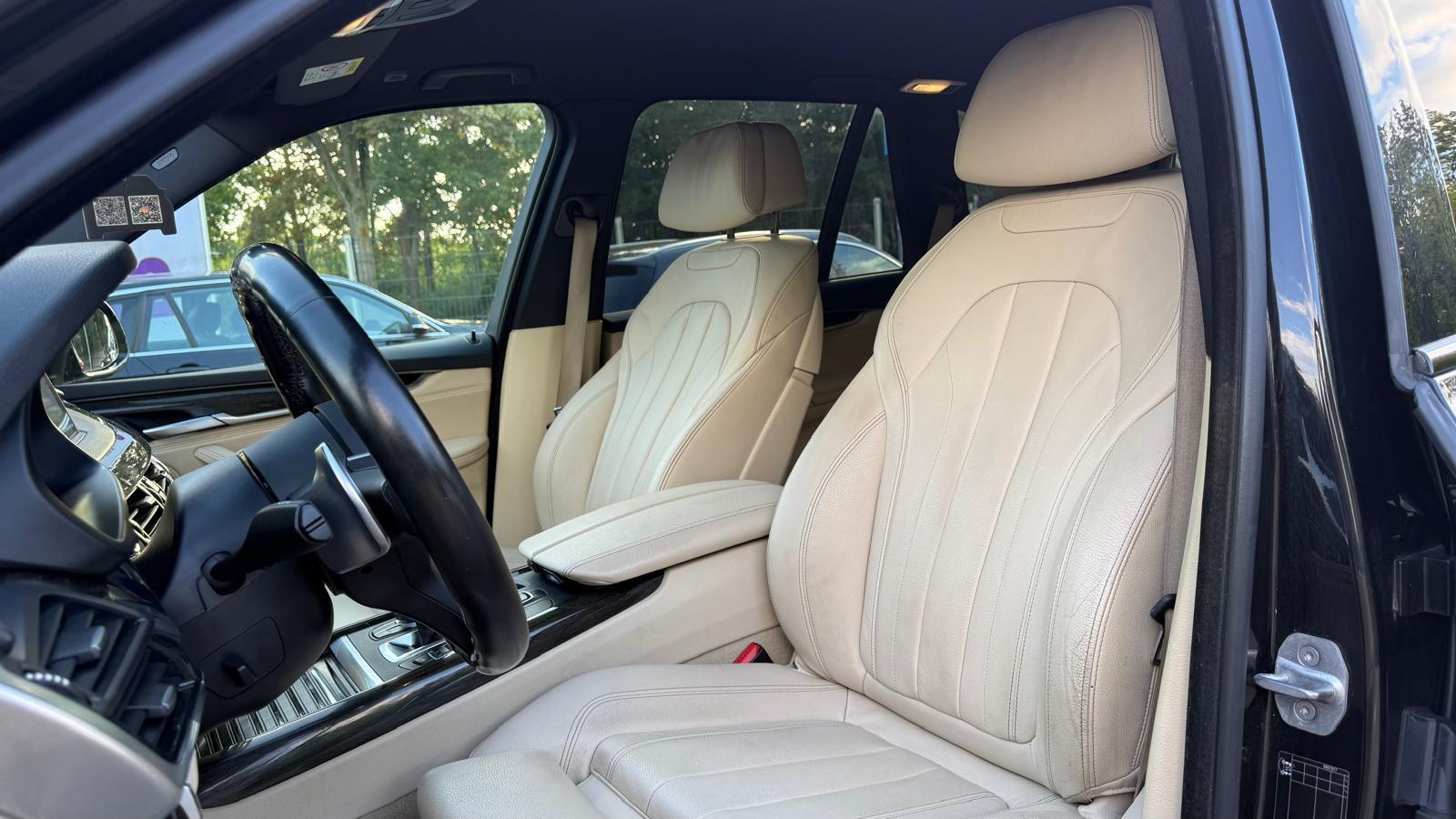BMW X5 xDrive 50 i / M Sport / ACC / LED / Head-Up