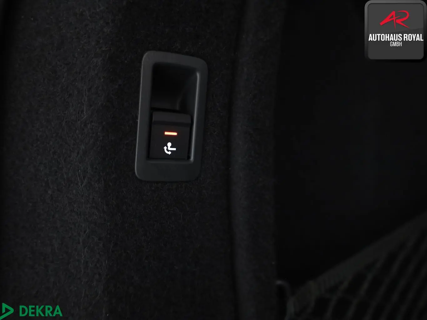 Audi A4 Avant 40 TFSI qu S LINE 18 Z. PANO,KEYLESS,SH, миниатюра 23