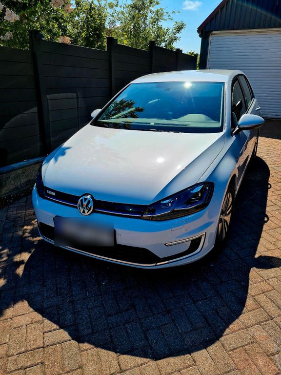 Image of Volkswagen Golf
