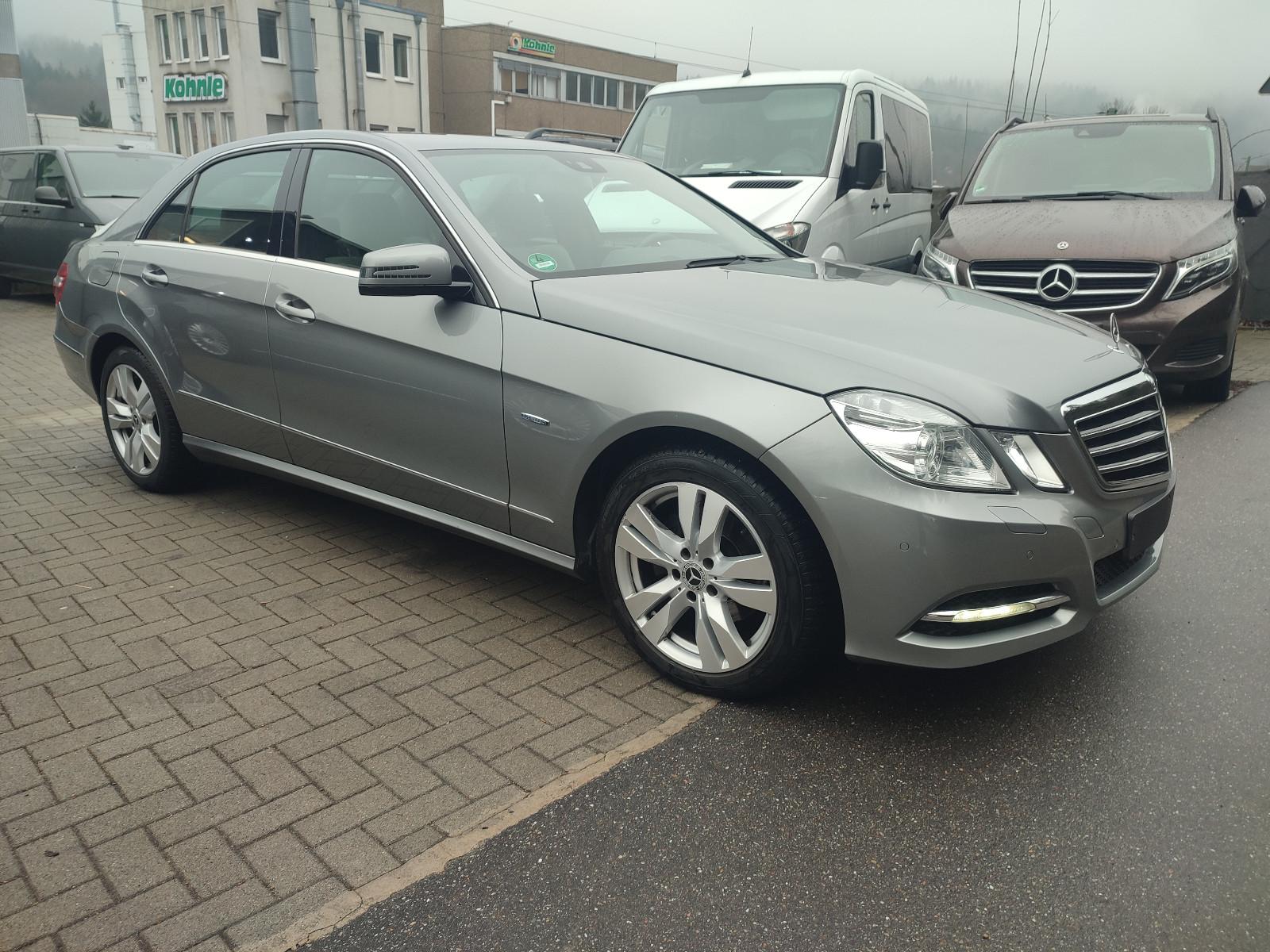 Mercedes-Benz E 200 CGI Limo. BlueEffic. Bi-Xenon Leder Stdh.