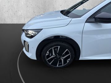 Peugeot 208 GT Hybrid 145 Kam.+LED+Pano+ACC+Alcant.