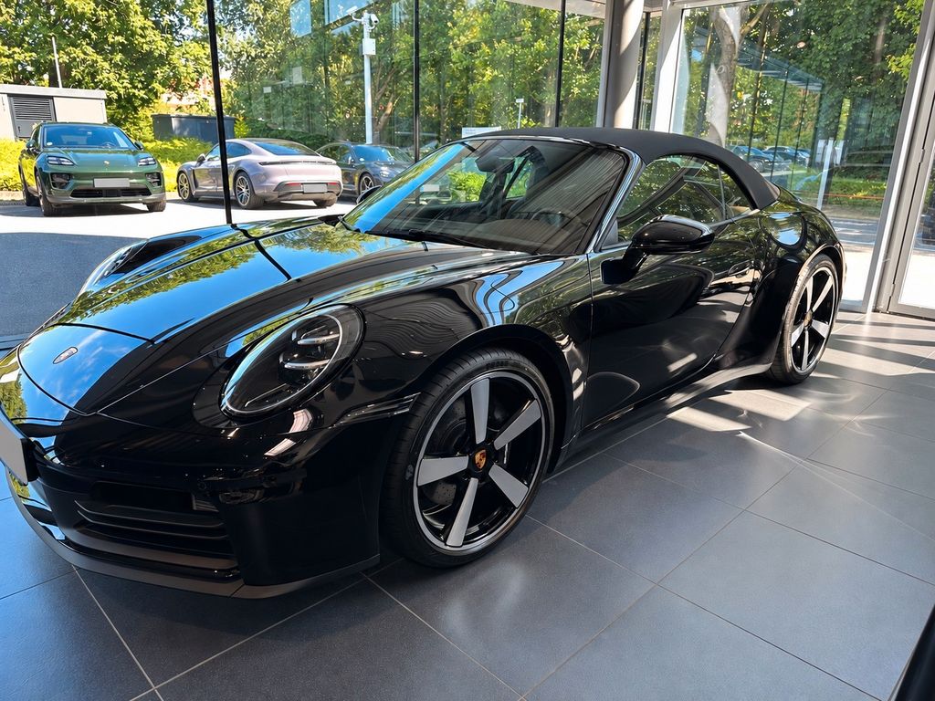 Image of Porsche 992