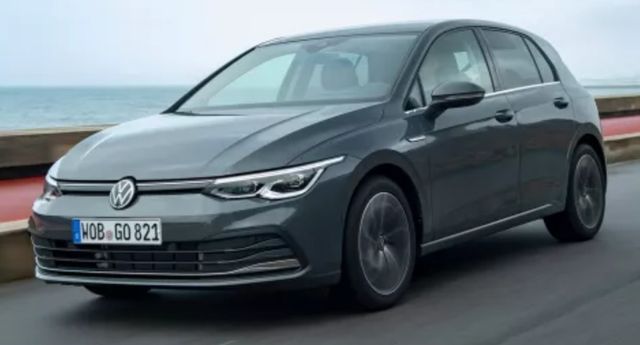 Volkswagen Golf VIII 1.5 TSI ''1st EDITION'' PANORAMA VIRTU