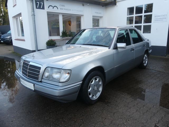 Mercedes-Benz E 220, 3. Hand, Aut., Klima, Top Zustand