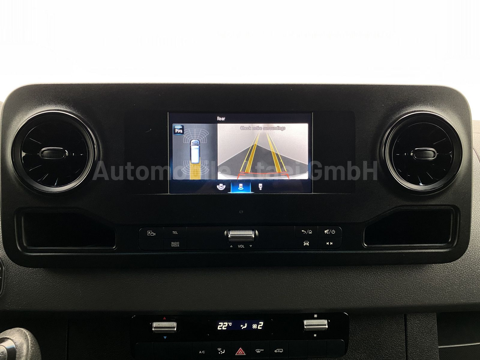 Fahrzeugabbildung Mercedes-Benz Sprinter 311 Plus Paket AHK+ KAMERA+ MBUX 8869