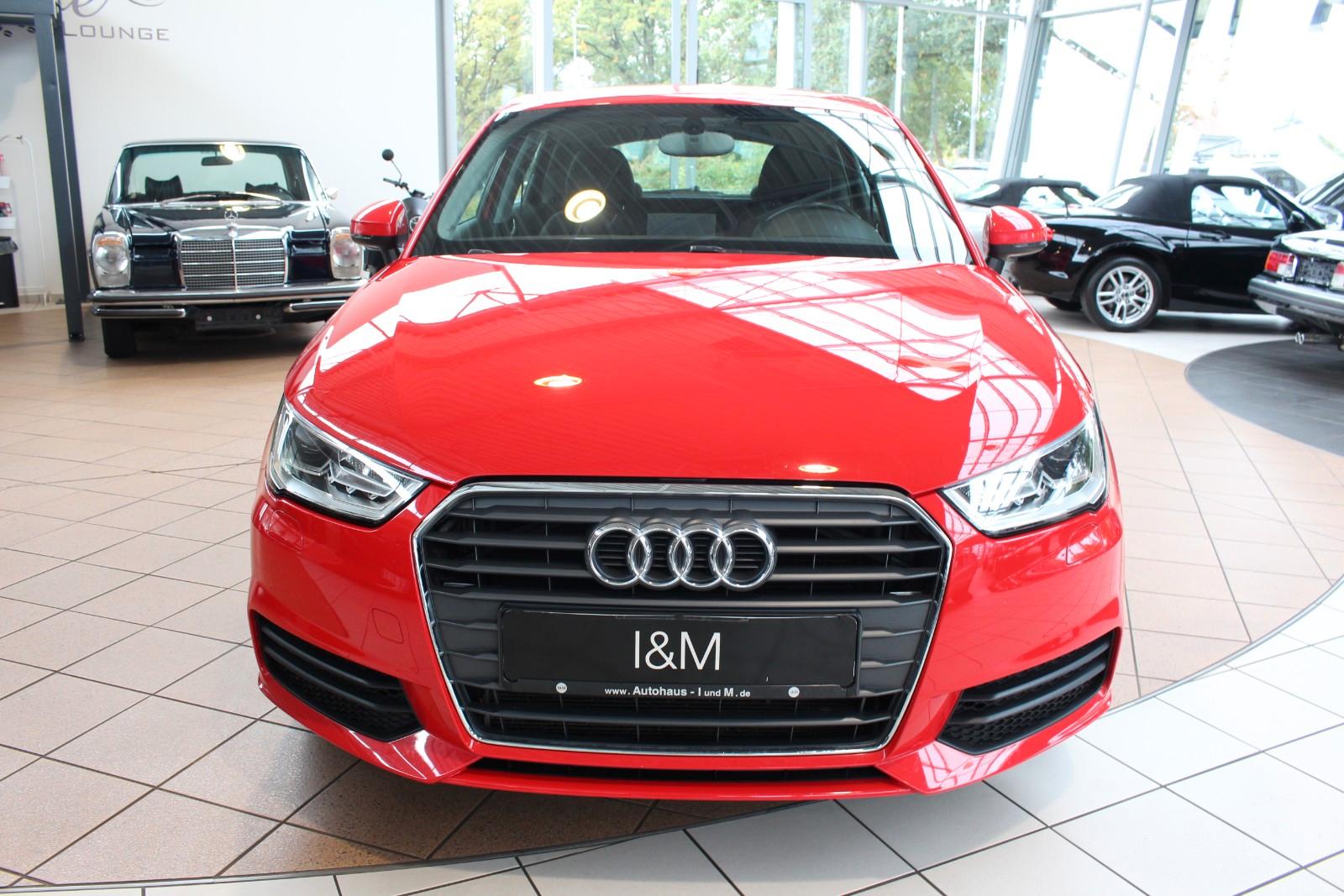 Audi A1 Sportback basis+PDC+EFH+