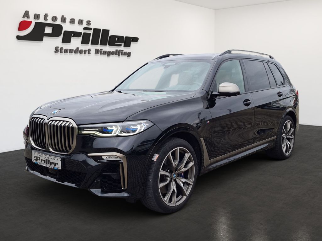 BMW X7 M50