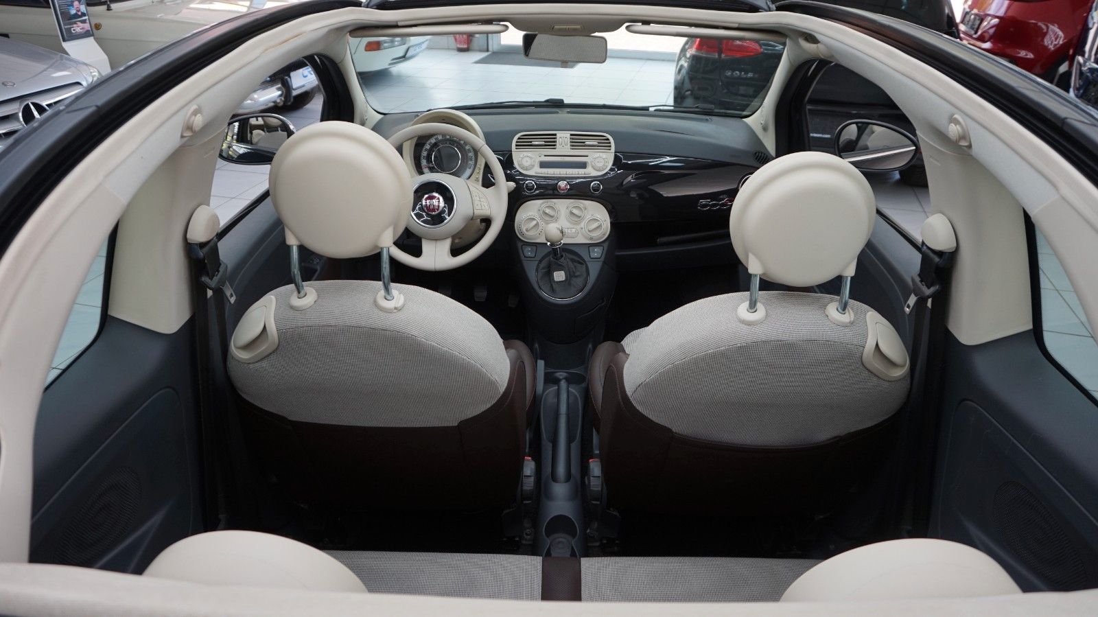 Fahrzeugabbildung Fiat 500 Lounge Cabrio  Scheckh. gepfl. TÜV neu