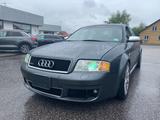 Audi RS6 4.2 tiptronic quattro - Limousine - Audi RS6 mit Benzin-Antrieb: Limousine