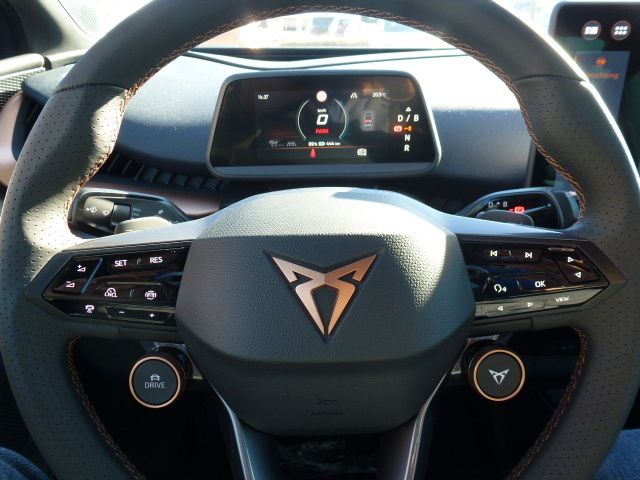 Fahrzeugabbildung CUPRA Tavascan VZ 4Drive (340 PS) 77 kWh