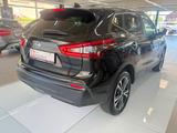 Nissan Qashqai N-Connecta*PANOKAM360*NAV*SHZ*GAR - Nissan Qashqai Gebrauchtwagen in Mönchengladbach