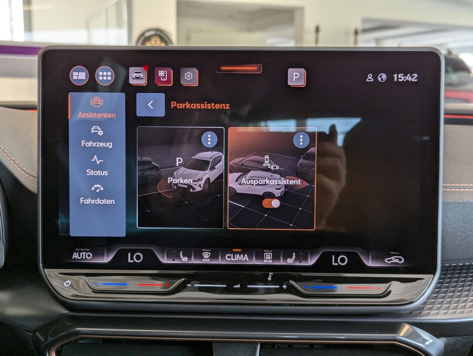 CUPRA Formentor 1.5 eTSI Dynamic / Edge-Paket ACC 18" - Image 26