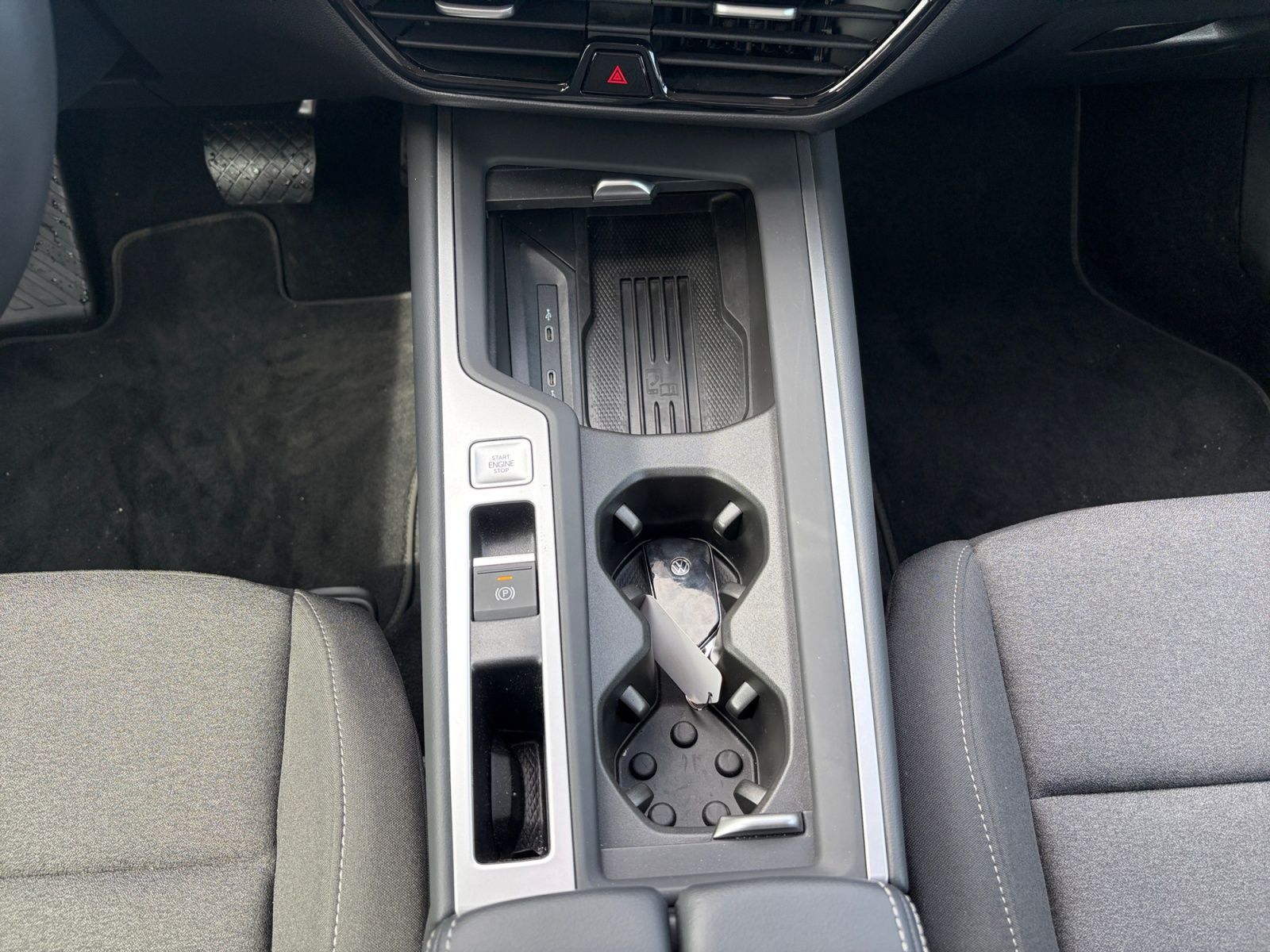 Volkswagen Passat Var. eHybrid Navi LED Kamera CCS foto 12