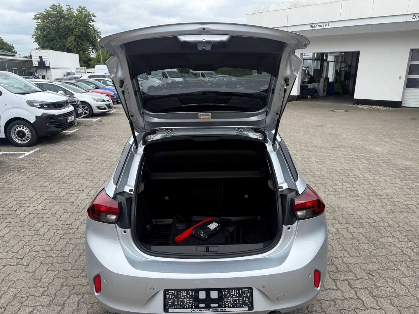Fahrzeugabbildung Opel Corsa F Elegance SHZ+Kamera+Allwetter