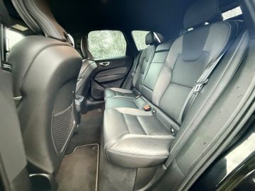 Volvo XC60 - 12