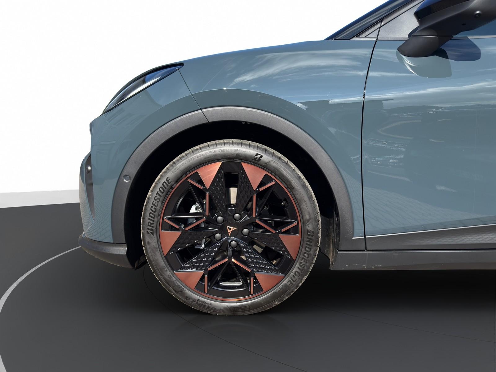 Cupra Raval Endurance Dynamic KESSY+TOPVIEW+MATRIX