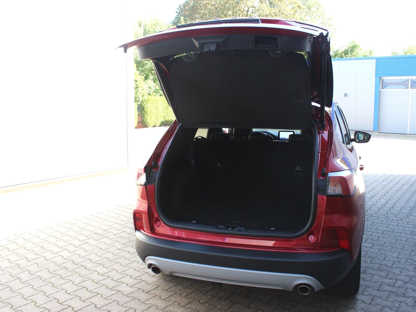 Fahrzeugabbildung Ford Kuga Plug-In Hybrid Titanium X 2,5 Duratec