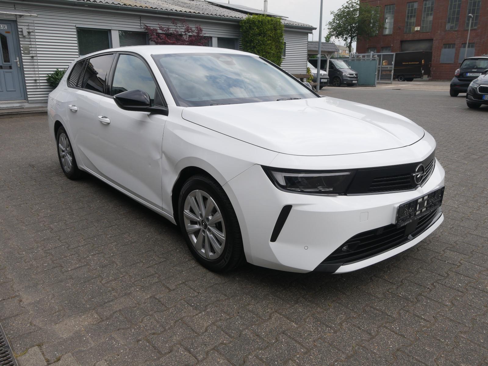 Opel Astra L 1.5D Sports Tourer Business Edition Navi