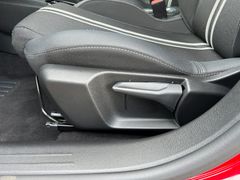Fahrzeugabbildung Opel Corsa 1.2 Turbo GS *R-KAMERA*LED*LHZ*SHZ*APP*