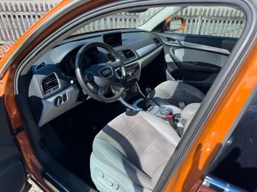 Audi Q3 - 10
