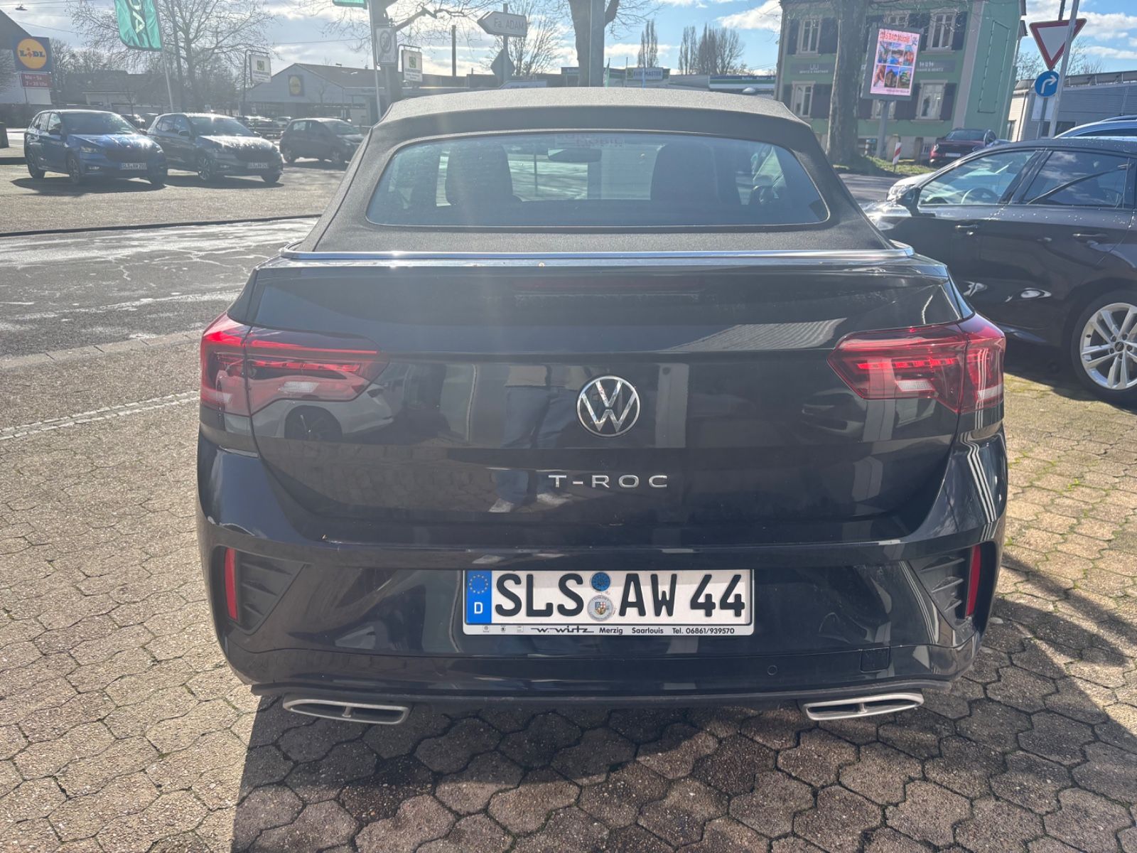 Fahrzeugabbildung Volkswagen T-Roc Cabriolet R-Line 1.5TSI DSG KAM SHZ ACC