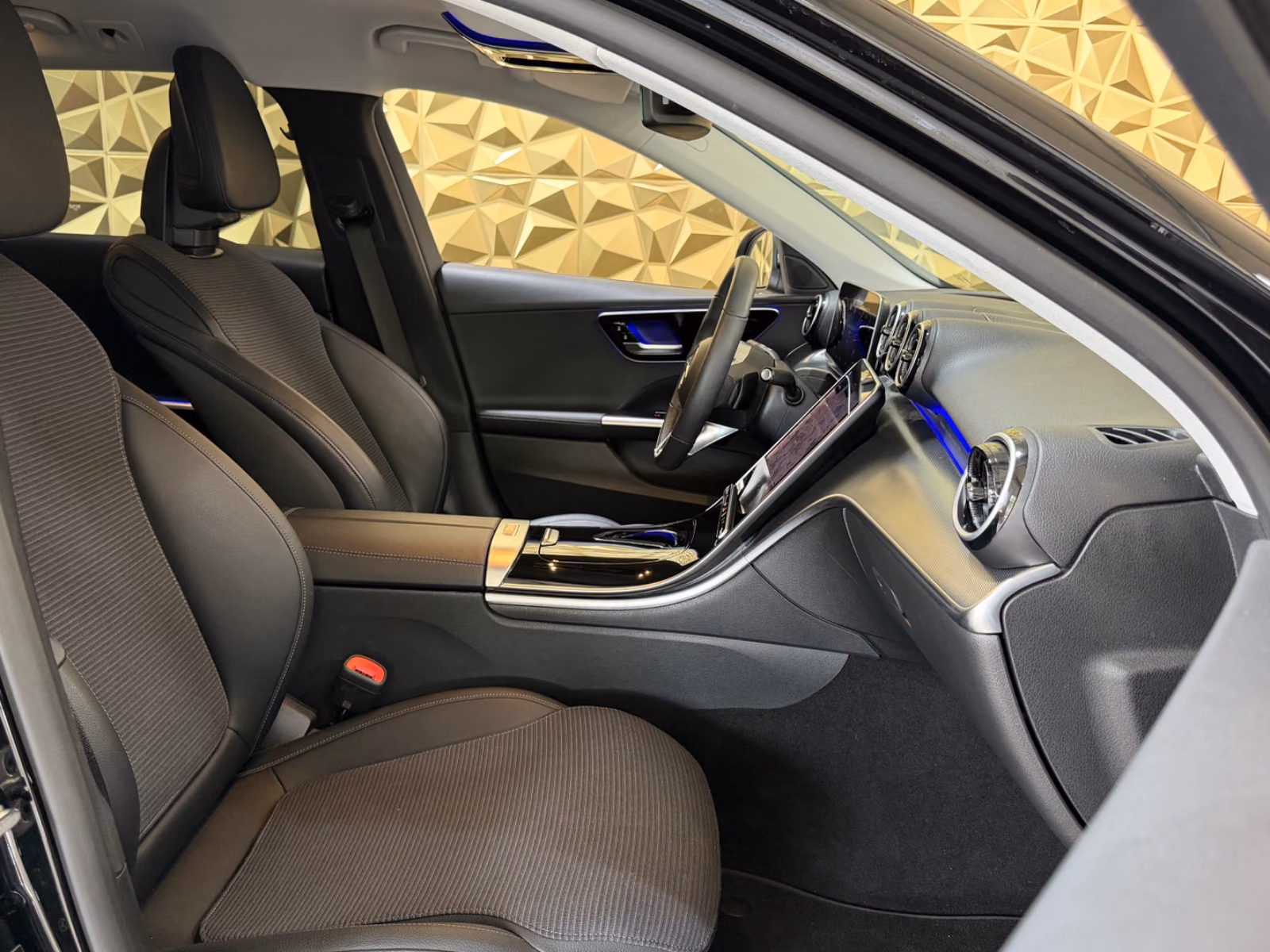 Mercedes-Benz C-Class T d Avantgarde AUTOMATIK NAVI LEDER 1.HAND, миниатюра 9