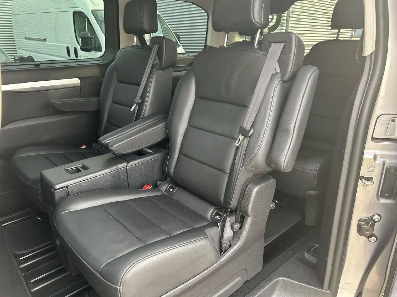 Fahrzeugabbildung Opel Zafira Life Electric Tourer M 75kw