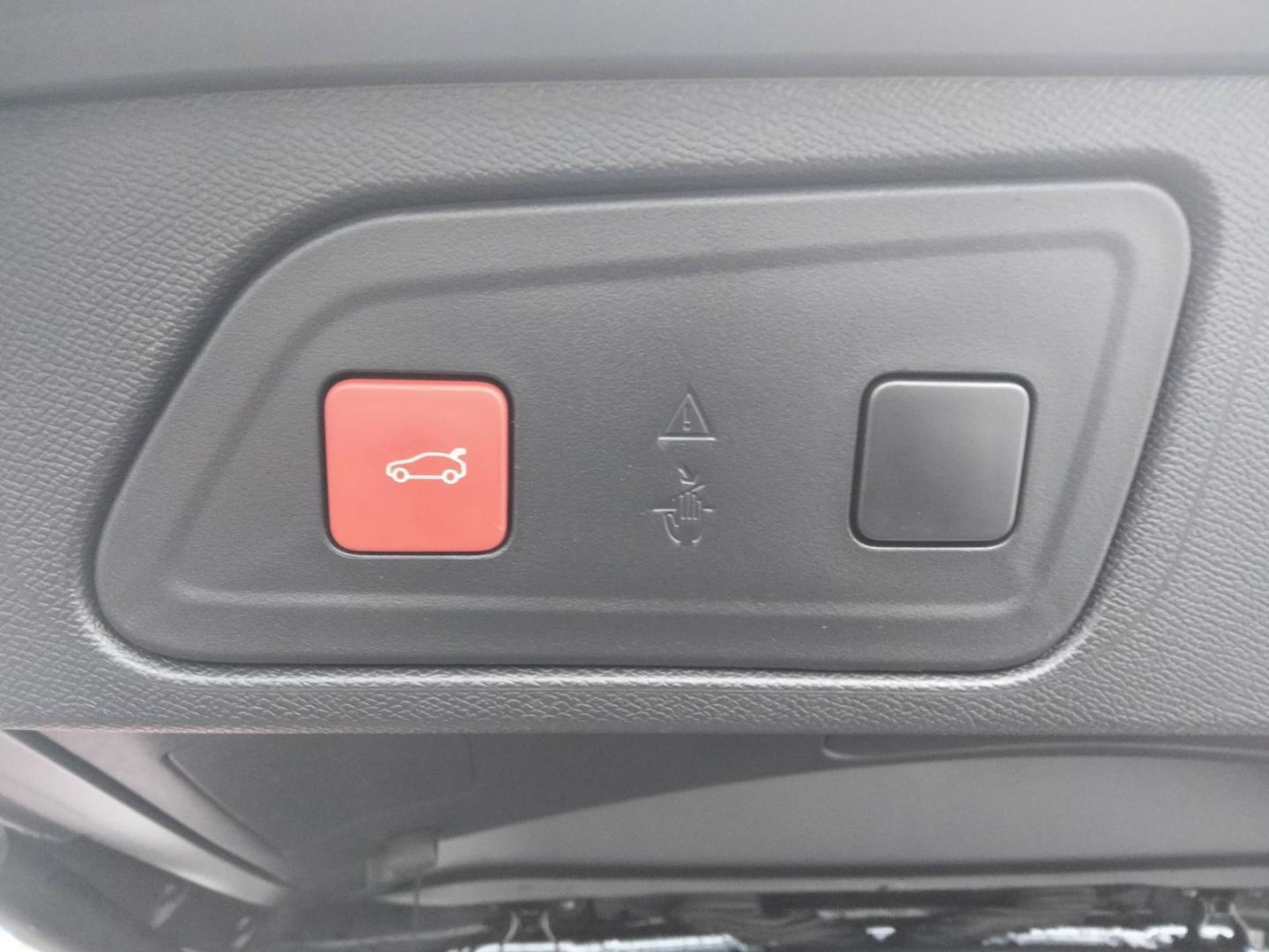 Fahrzeugabbildung Citroën C5 Aircross Hybrid 136 e-DSC6 e-Series
