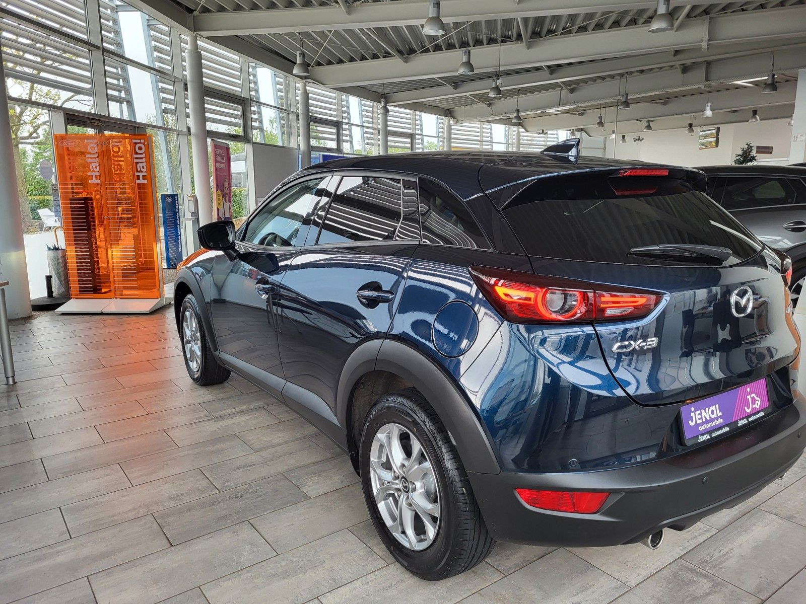 Fahrzeugabbildung Mazda CX-3 Exclusive-Line Sitzheizung, Klimaautomatik
