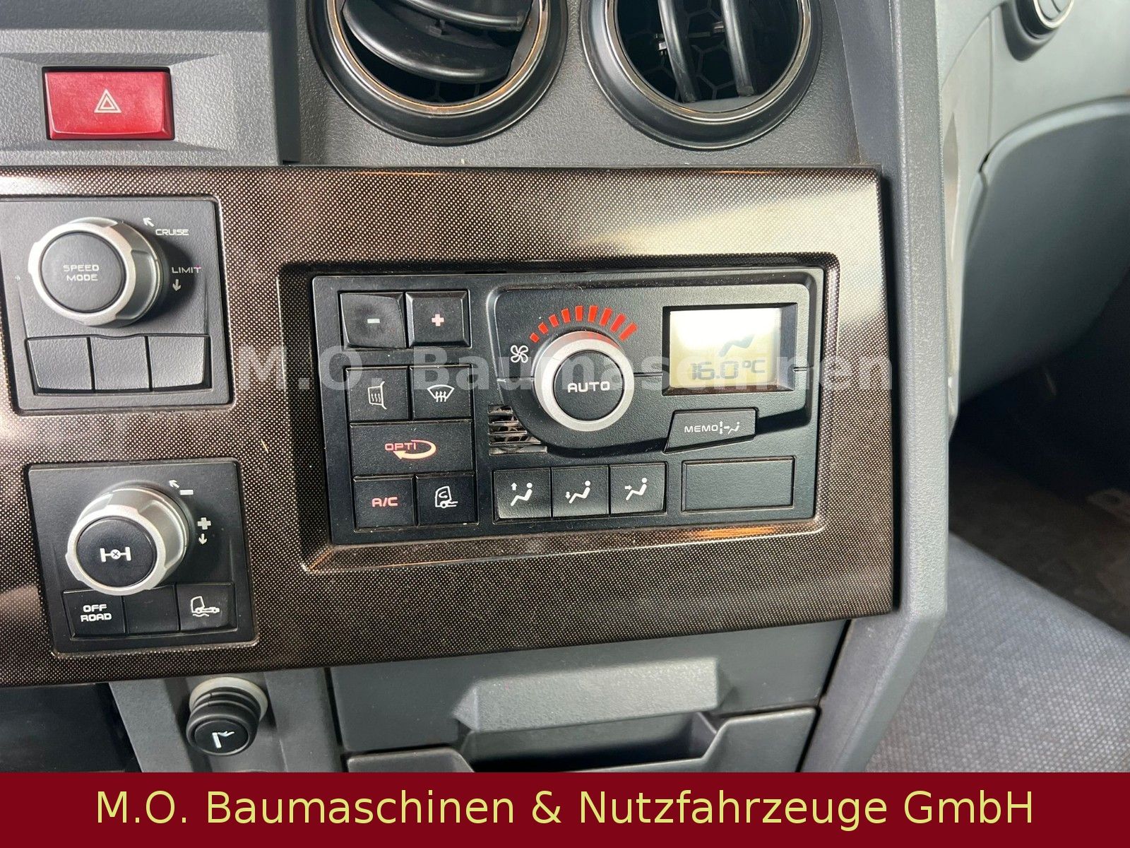 Fahrzeugabbildung Renault C 520/Hiab Multilift XR26Z65 - P- IC2B / 10x4//