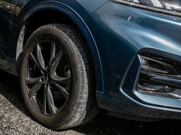 Ford Kuga 2.5 Plug-In Hybrid ST-Line X Kamera Navi