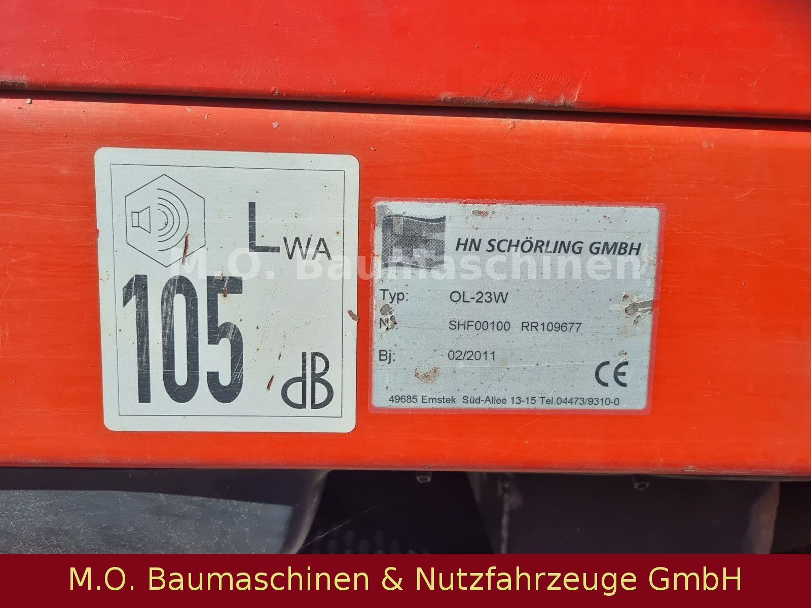Fahrzeugabbildung Mercedes-Benz Actros 2532 /  6-Zyl / 3-Achser / AC / L+L Achse