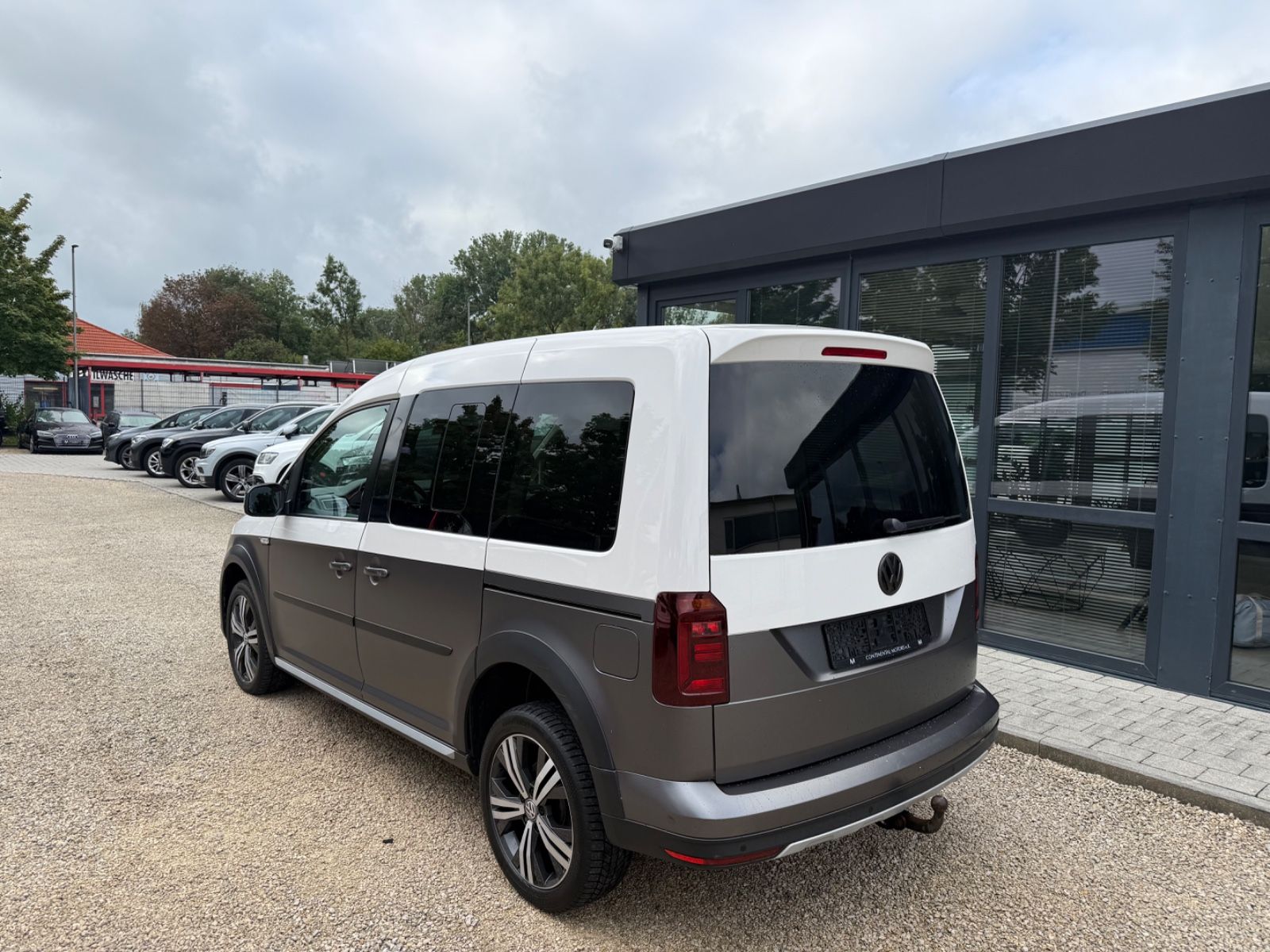 VW Caddy Caddy 2.0 TDI Alltrack 4Motion*DSG*Bi-Xenon*AHK*, Ansicht 6