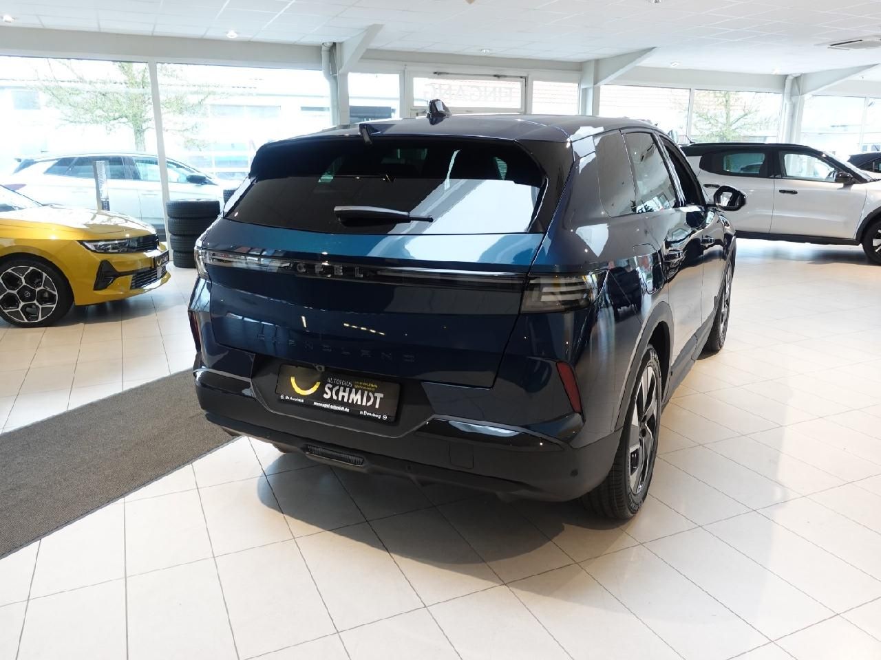 Fahrzeugabbildung Opel Grandland GS-Line 1,2 Mild-Hybrid