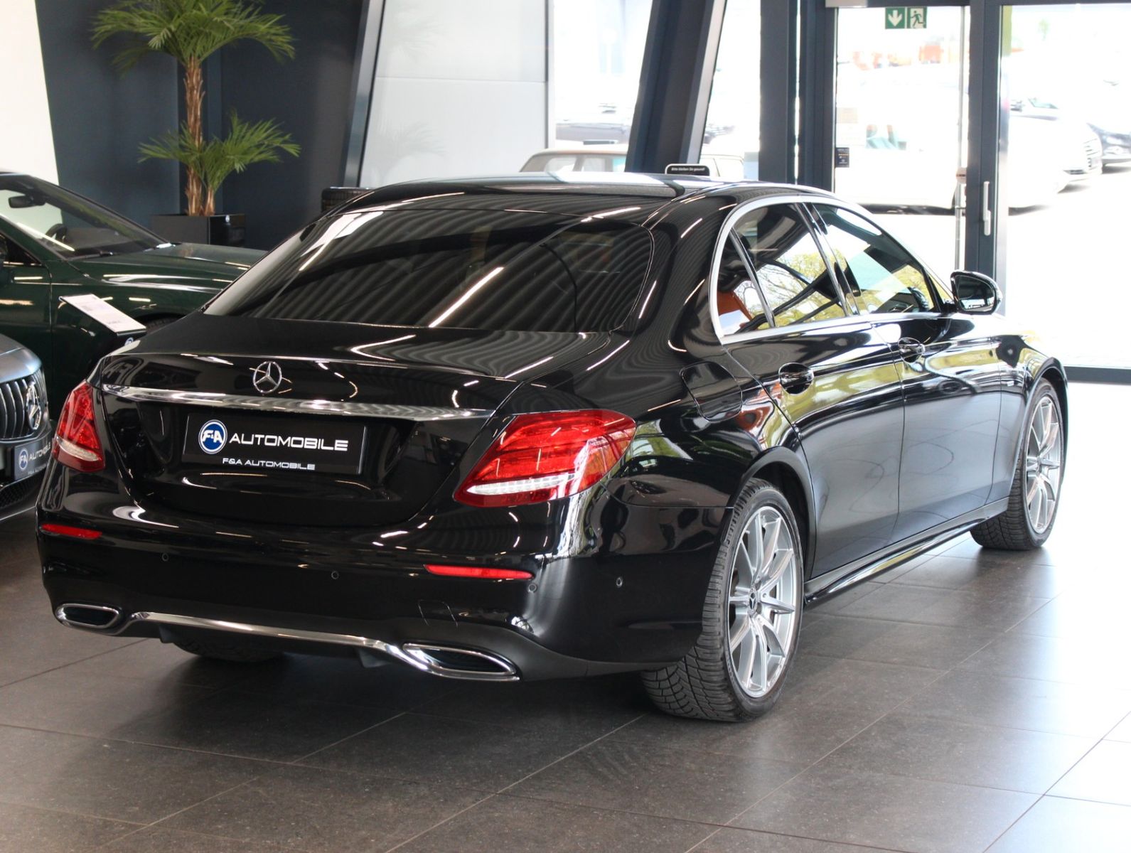Fahrzeugabbildung Mercedes-Benz E 220 d Sportstyle Edition AMG Line*Widescreen