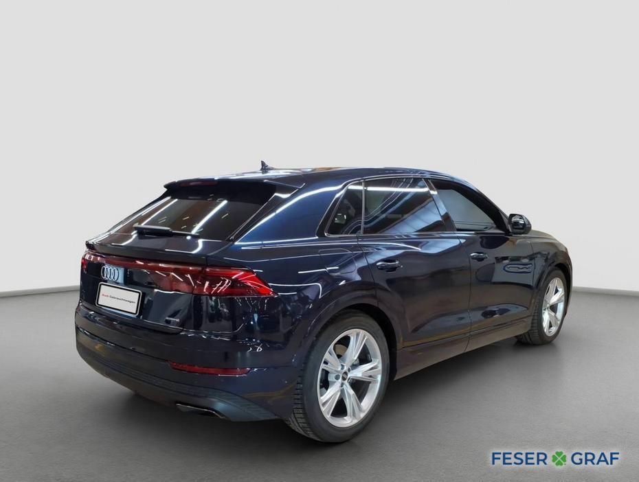 Audi Q8 TFSI e S line busin qu tiptr. HUD PANO foto 2