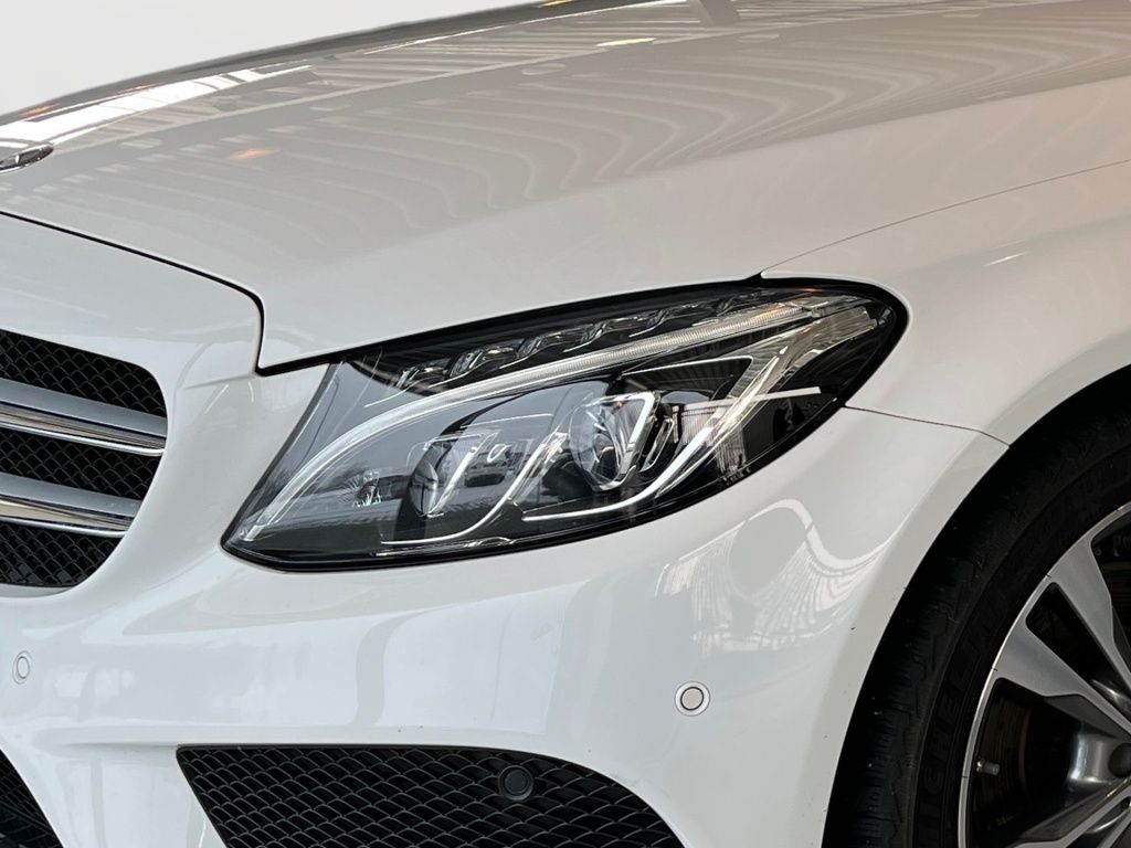 Fahrzeugabbildung Mercedes-Benz C 180 T AMG AHK Pano Totwi. LED SHZ Sport Navi
