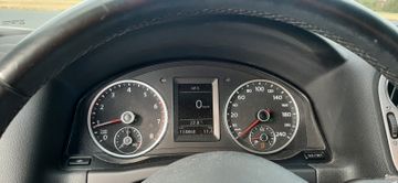 Volkswagen Tiguan - 8