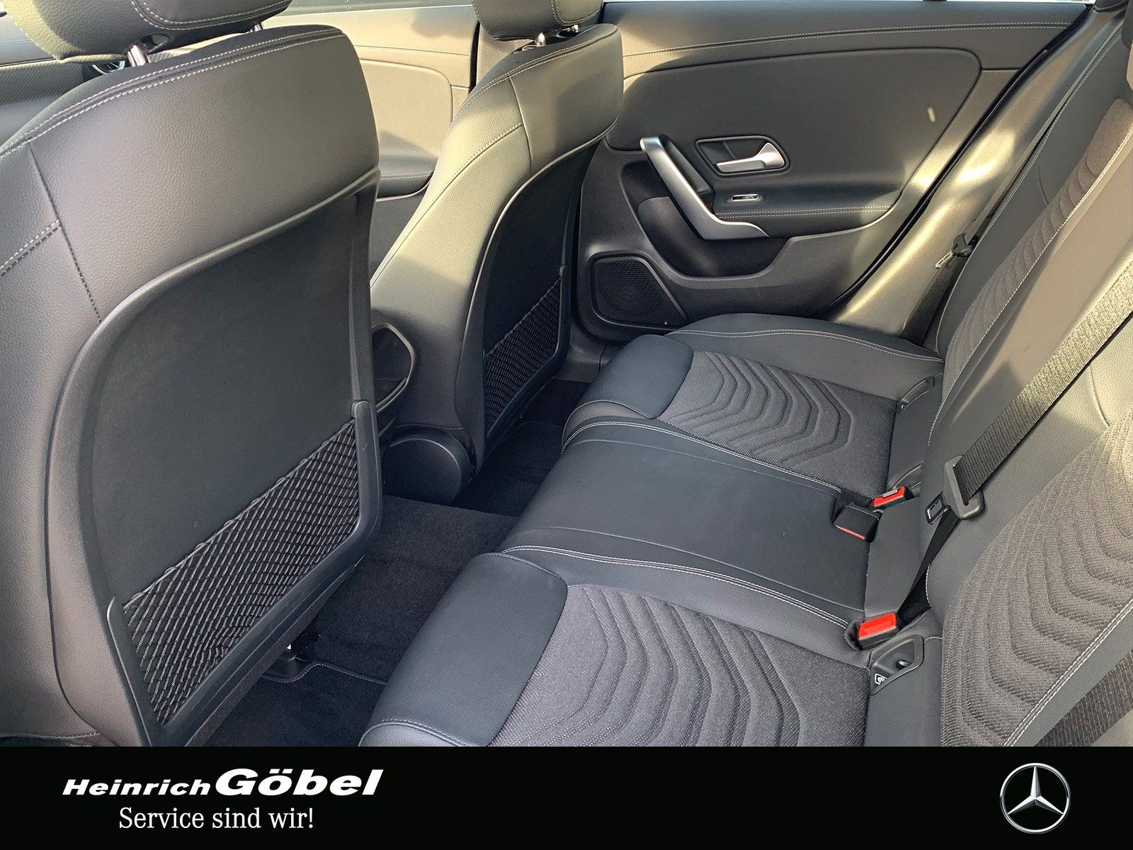 Fahrzeugabbildung Mercedes-Benz CLA 180 Progressive (EURO 6e)