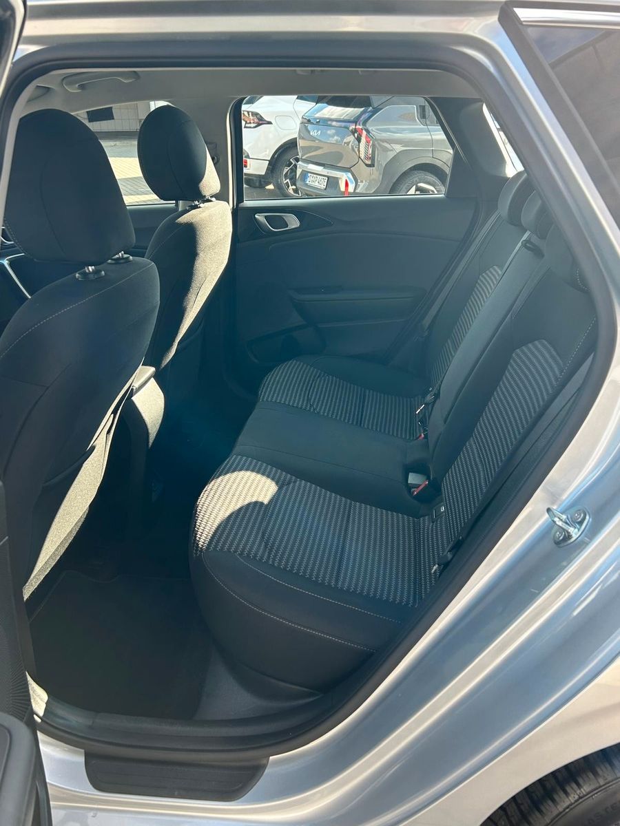 Fahrzeugabbildung Kia Ceed Sportswagon 1.0T GDI Vision