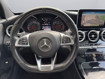 Mercedes C 63 AMG - 11