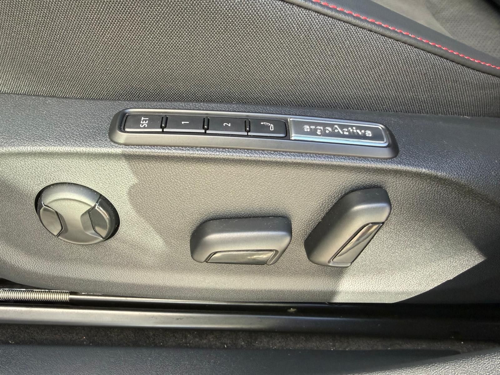 Fahrzeugabbildung Volkswagen ID.7 GTX 4M WERKSG+MATRIX+MEMO+HEAD+ACC+AHK+360+