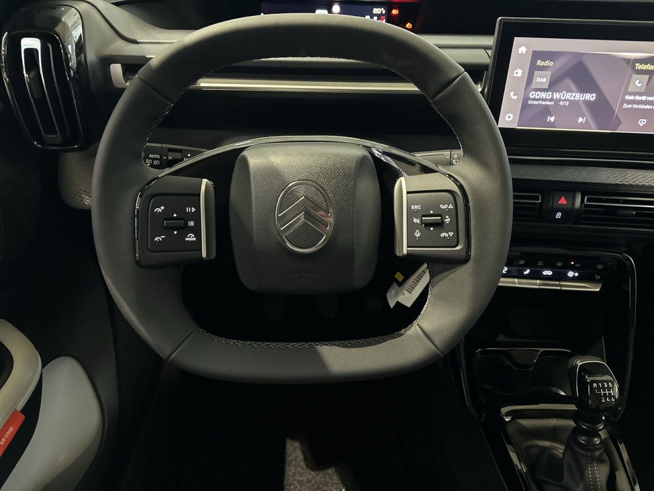 Fahrzeugabbildung Citroën C3 Aircross Turbo 100 PLUS