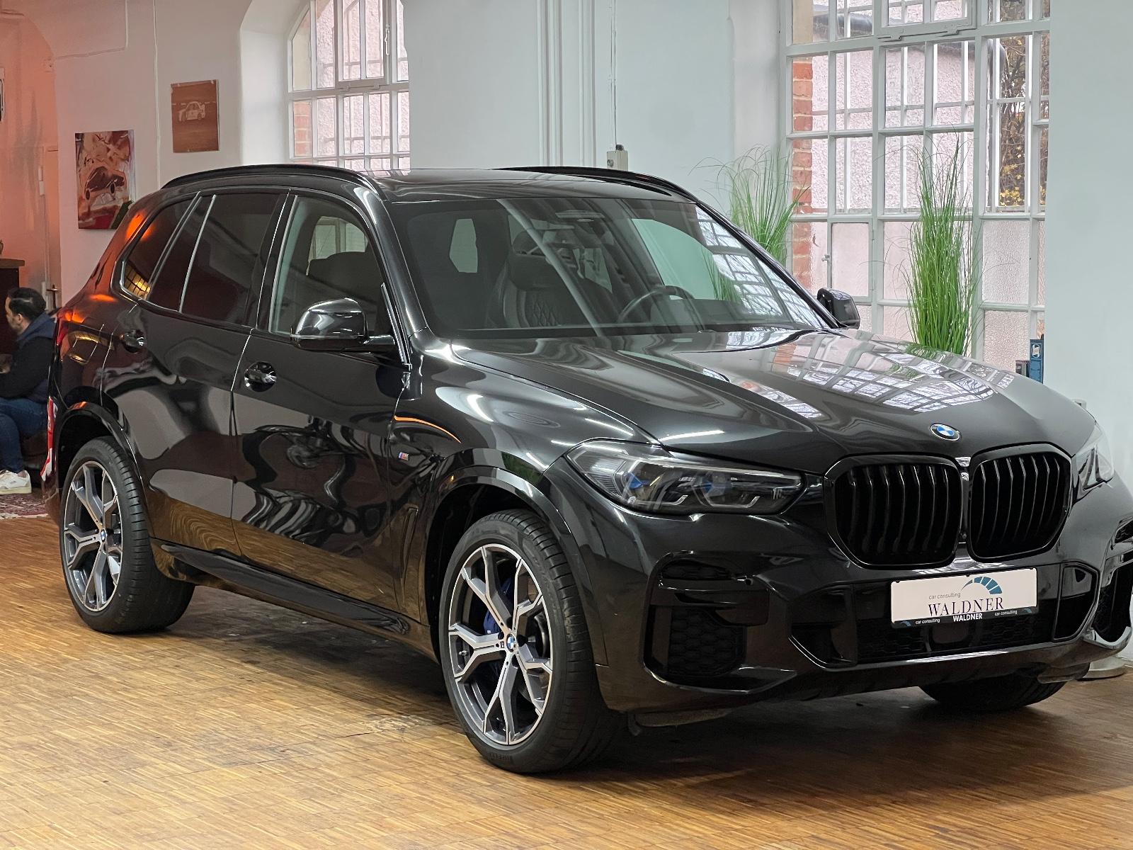 BMW X5 30d M/*360°KAM*AHK*Integral-Lenk*PANO*Head-Up