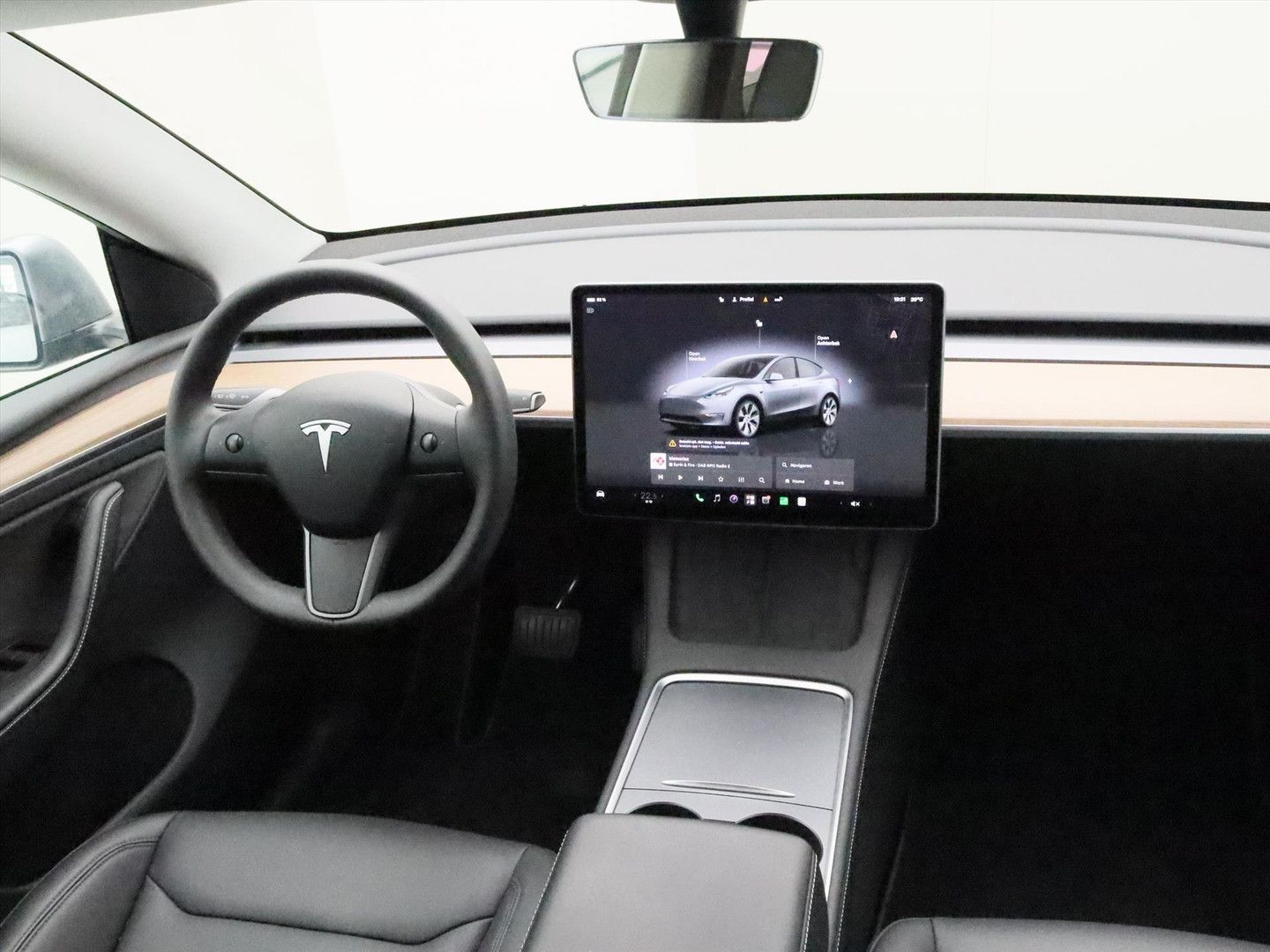 Tesla Model Y Long Range RWD 75kWh 351pk 95.8% SoH [ H imagem 2