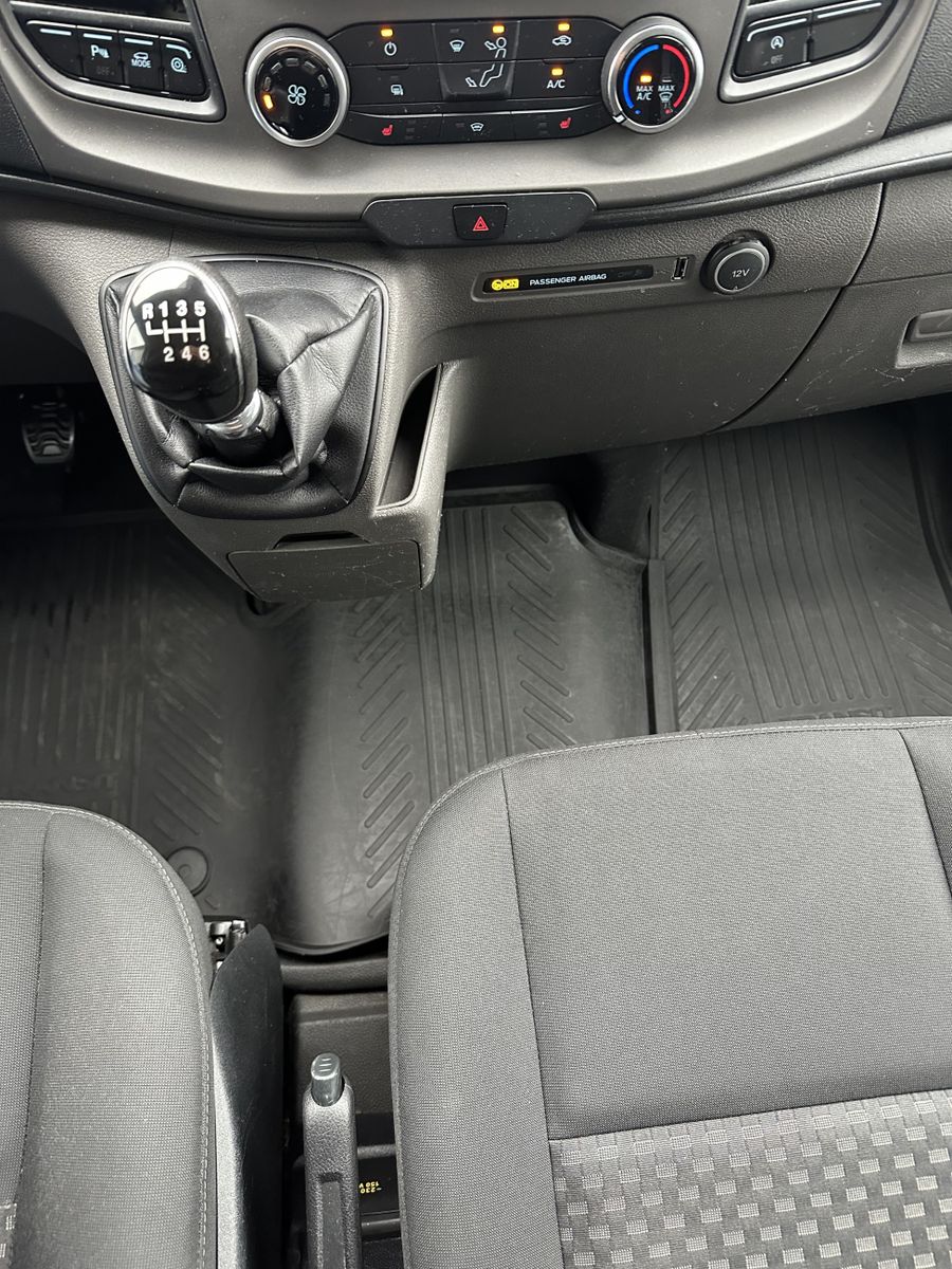 Fahrzeugabbildung Ford Transit Custom 300 L2 2.0 TDCi KLIMA+SHZ+KAMERA+