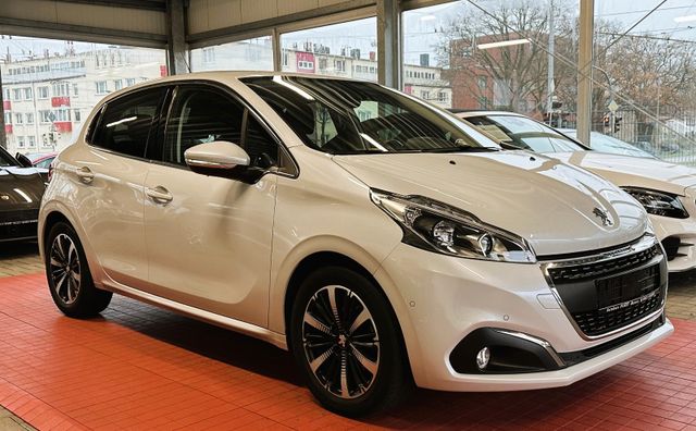 Peugeot 208 Signature Navi/MirrorLink/Parkassist./Kamera